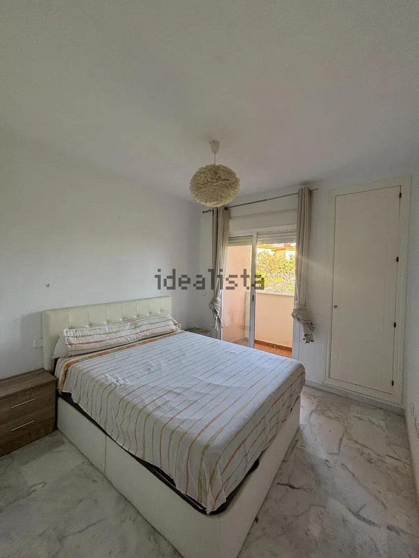 2 chambre Appartement à vendre à Estepona avec piscine - 399 000 € (Ref: 10043081)