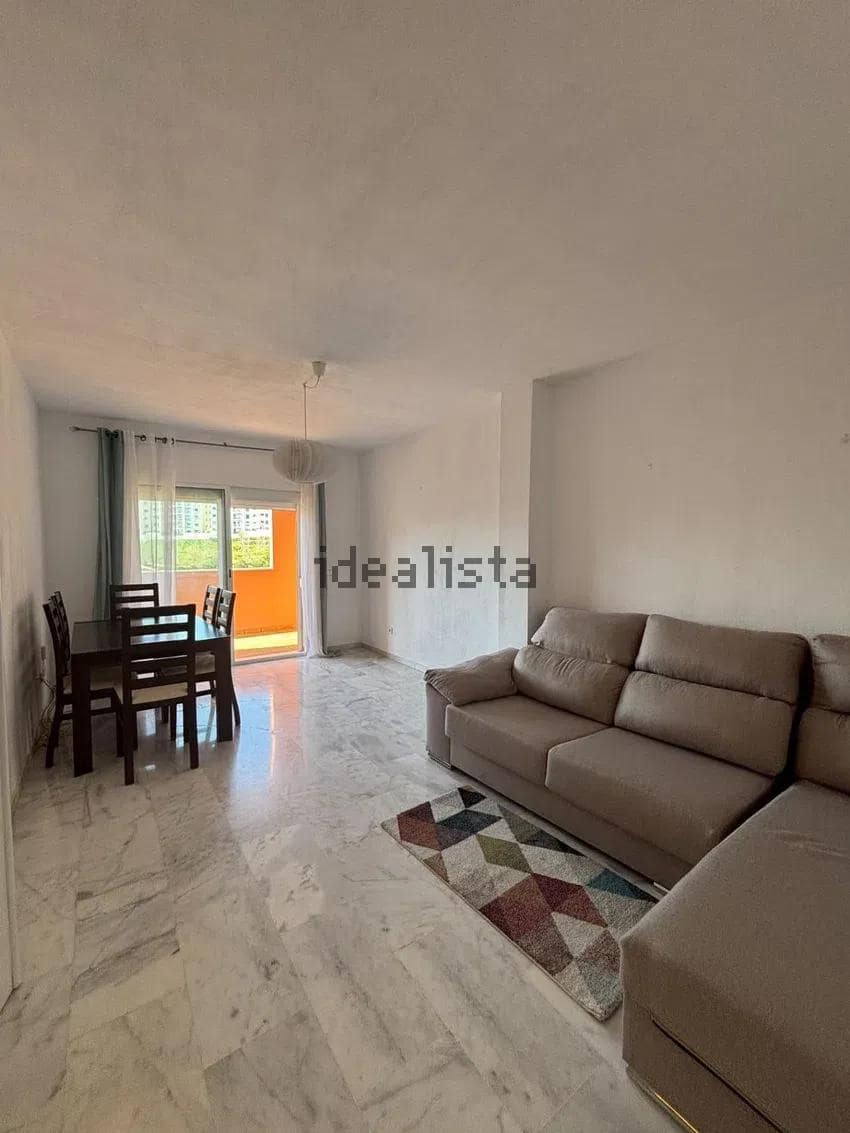 2 chambre Appartement à vendre à Estepona avec piscine - 399 000 € (Ref: 10043081)