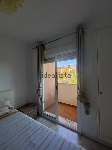 Apartamento de 2 habitaciones en Huerta Nueva, Estepona en venta con piscina - 399.000 € (Ref: 10043081)