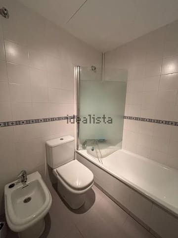 Apartamento de 2 habitaciones en Huerta Nueva, Estepona en venta con piscina - 399.000 € (Ref: 10043081)