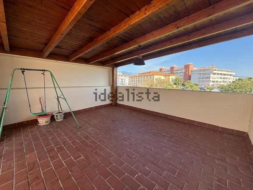 2 chambre Appartement à vendre à Estepona avec piscine - 399 000 € (Ref: 10043081)