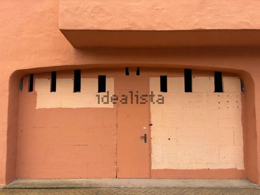 Erhverv til leje i New Golden Mile - € 1.699 (Ref: 10043082)