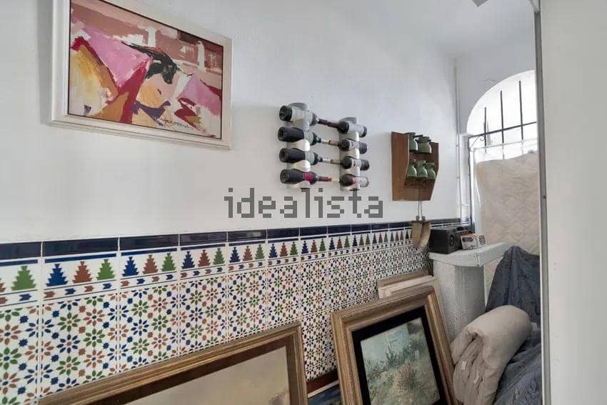 Chalet de 3 habitaciones en Estepona en venta - 590.000 € (Ref: 10043083)