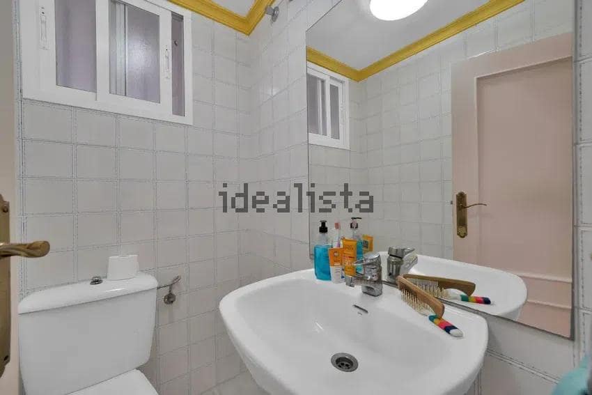 Chalet de 3 habitaciones en Estepona en venta - 590.000 € (Ref: 10043083)