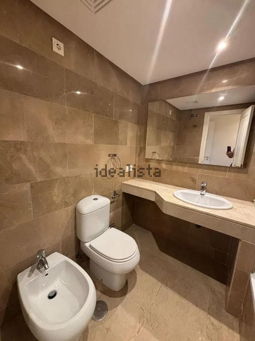 2 chambre Appartement à vendre à San Luis de Sabinillas avec piscine garage - 239 900 € (Ref: 10043084)