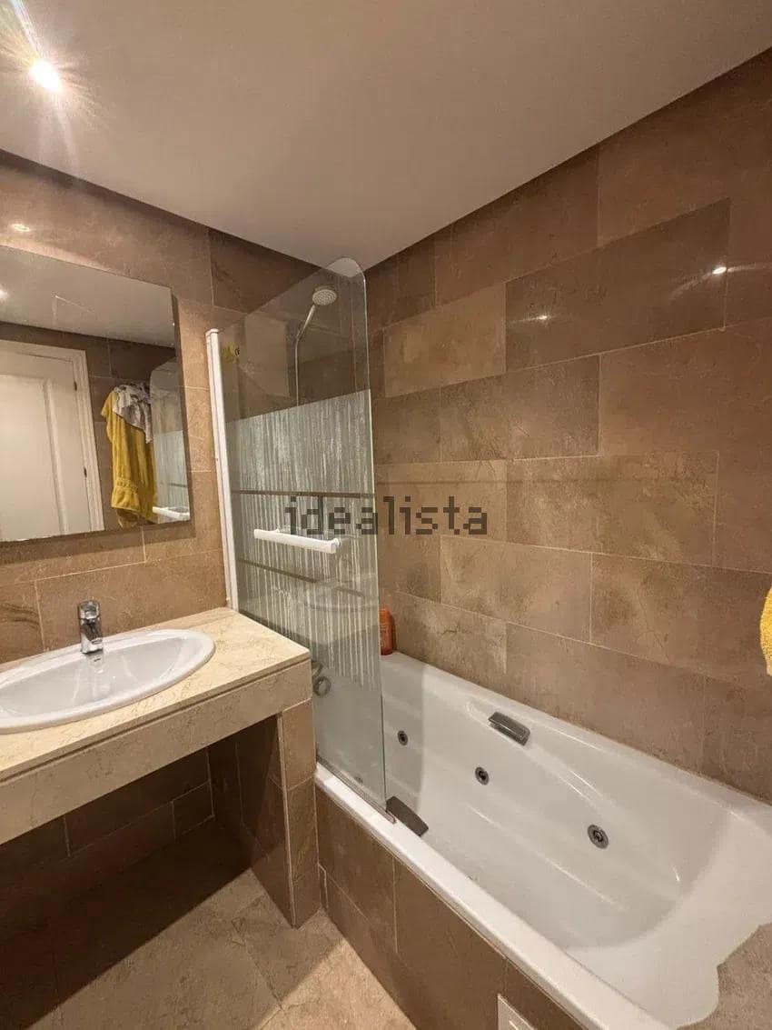 2 chambre Appartement à vendre à San Luis de Sabinillas avec piscine garage - 239 900 € (Ref: 10043084)