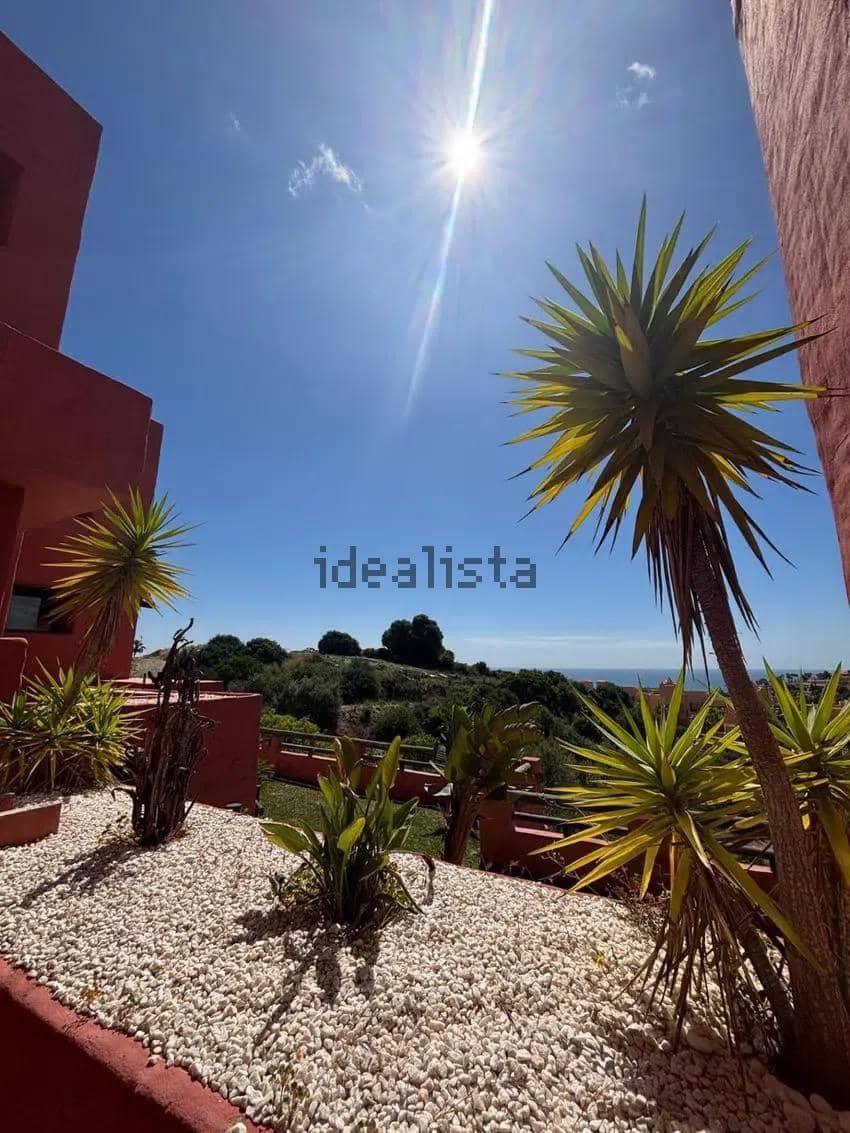 2 chambre Appartement à vendre à San Luis de Sabinillas avec piscine garage - 239 900 € (Ref: 10043084)
