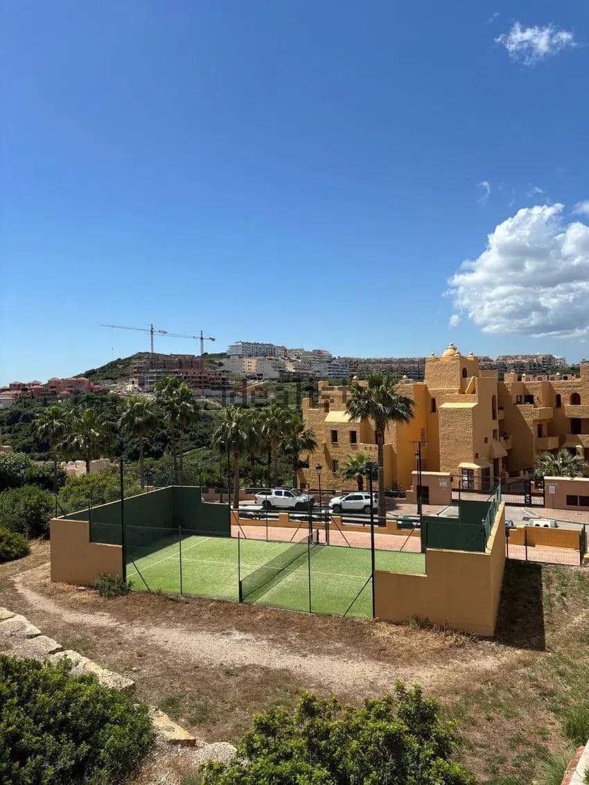 2 chambre Appartement à vendre à San Luis de Sabinillas avec piscine garage - 239 900 € (Ref: 10043084)