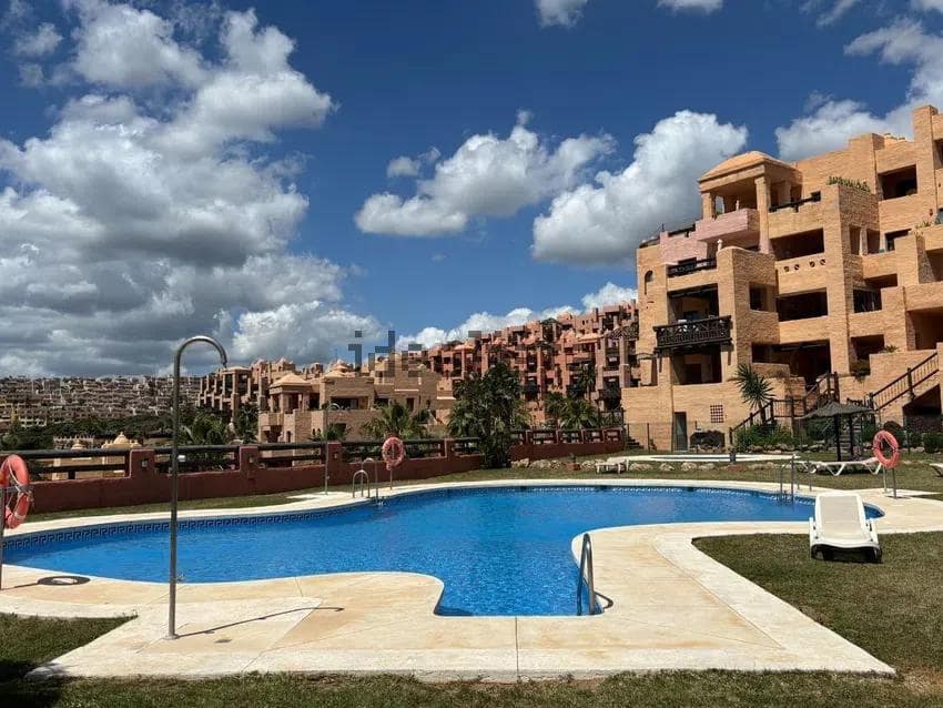 2 chambre Appartement à vendre à San Luis de Sabinillas avec piscine garage - 239 900 € (Ref: 10043084)