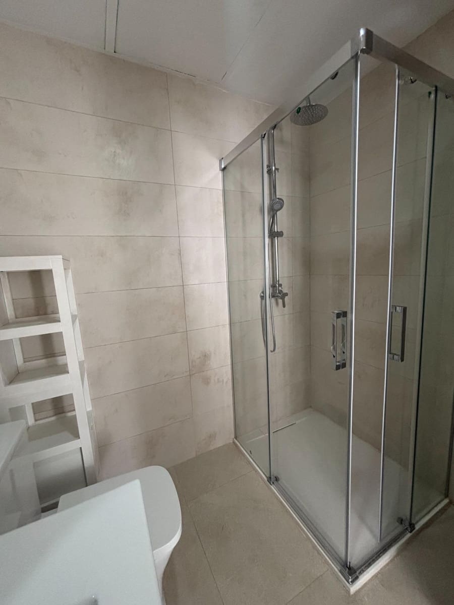 2 makuuhuone Huoneisto vuokrattavana paikassa Estepona - 1 400 € (Ref: 10102673)
