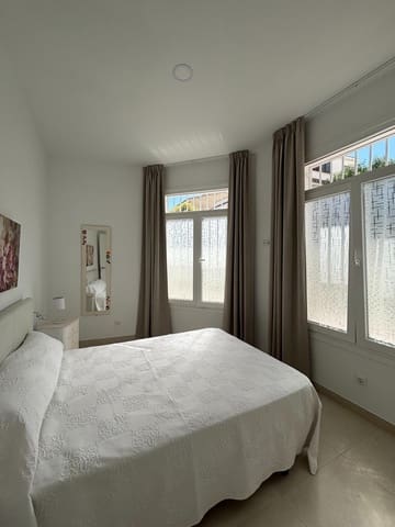 2 slaapkamer Appartement te huur in Estepona - € 1.400 (Ref: 10102673)