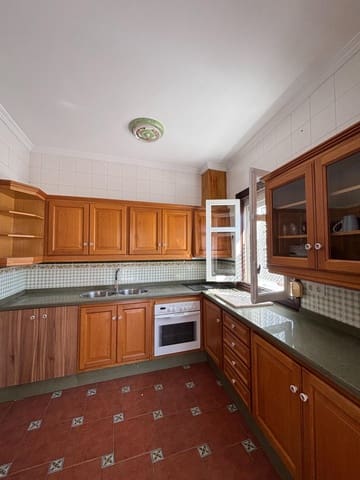 2 slaapkamer Appartement te huur in Estepona - € 1.400 (Ref: 10102674)
