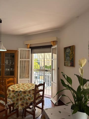 2 slaapkamer Appartement te huur in Estepona - € 1.400 (Ref: 10102674)