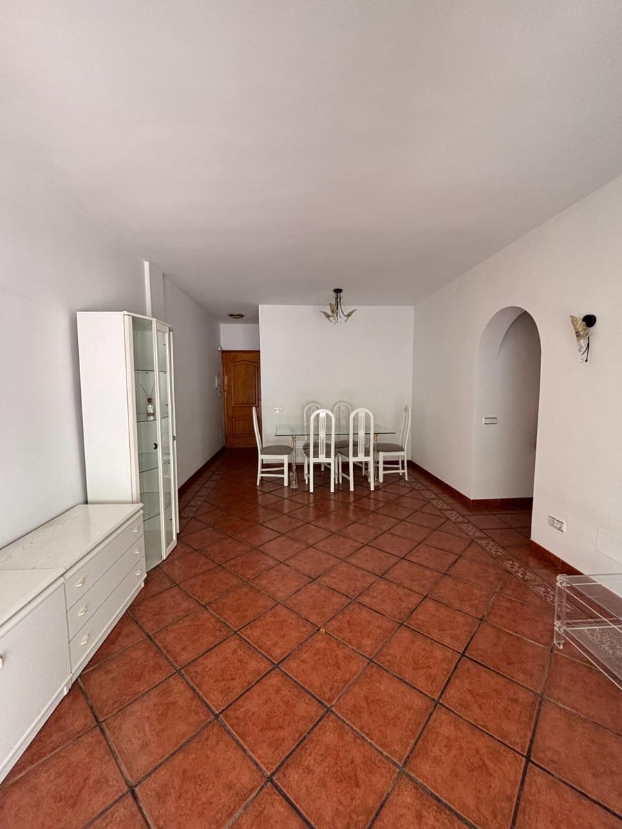 4 soveværelse Lejlighed til salg i Estepona med swimmingpool garage - € 450.000 (Ref: 10109747)