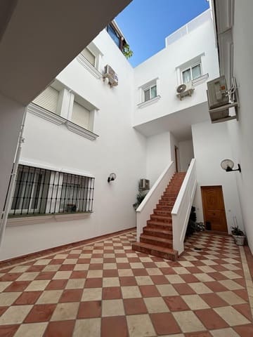 4 soveværelse Lejlighed til salg i Zona Calvario, Estepona med swimmingpool garage - € 450.000 (Ref: 10109747)