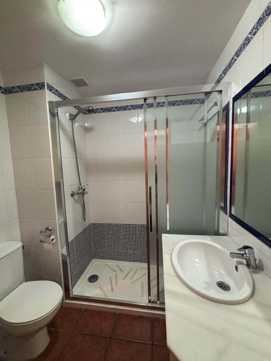 4 soveværelse Lejlighed til salg i Estepona med swimmingpool garage - € 450.000 (Ref: 10109747)