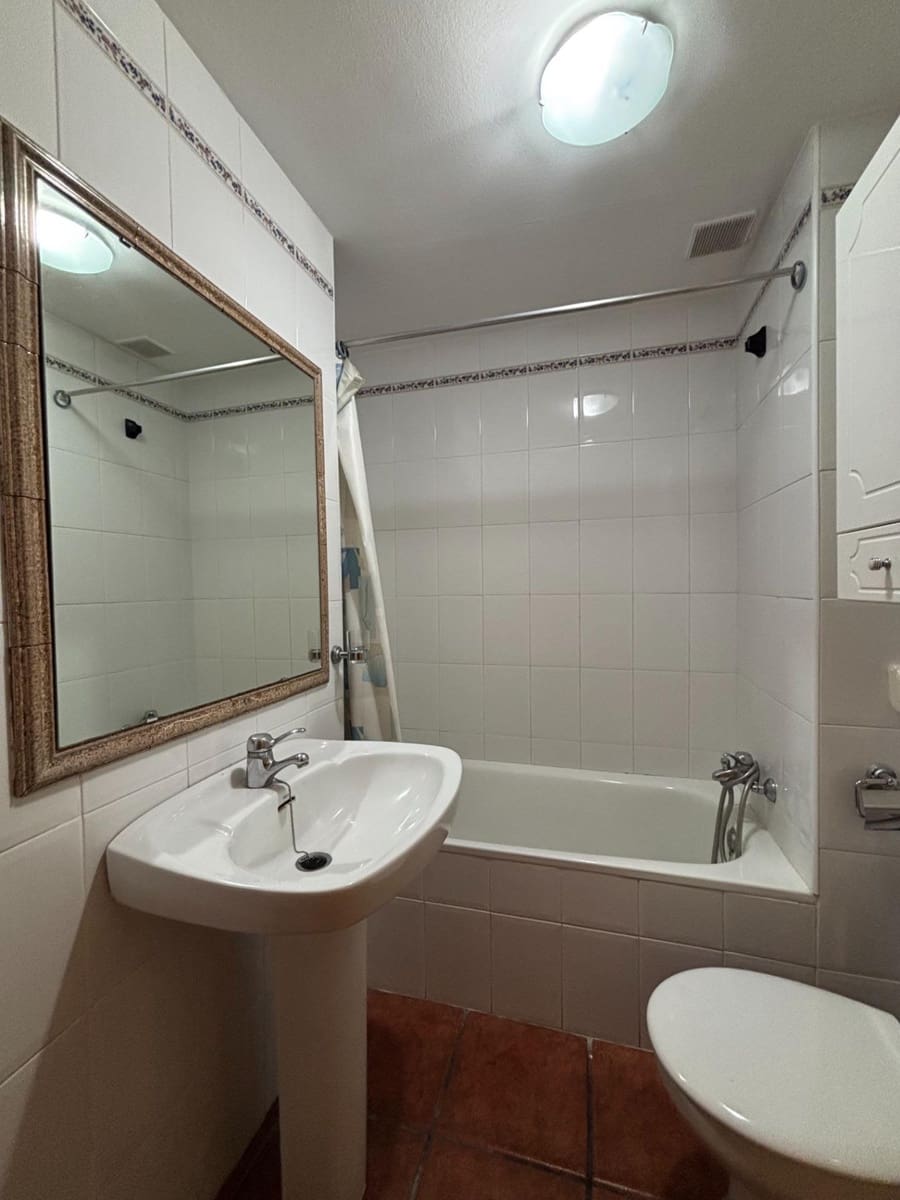 4 soveværelse Lejlighed til salg i Estepona med swimmingpool garage - € 450.000 (Ref: 10109747)