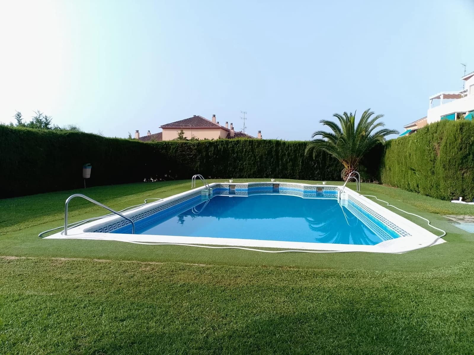 4 soveværelse Lejlighed til salg i Estepona med swimmingpool garage - € 450.000 (Ref: 10109747)