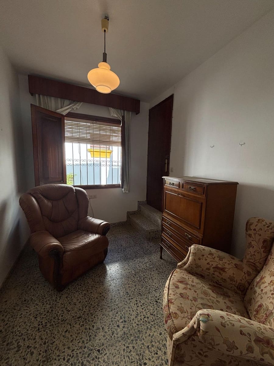 Casa de 3 habitaciones en Estepona en venta - 850.000 € (Ref: 10109748)