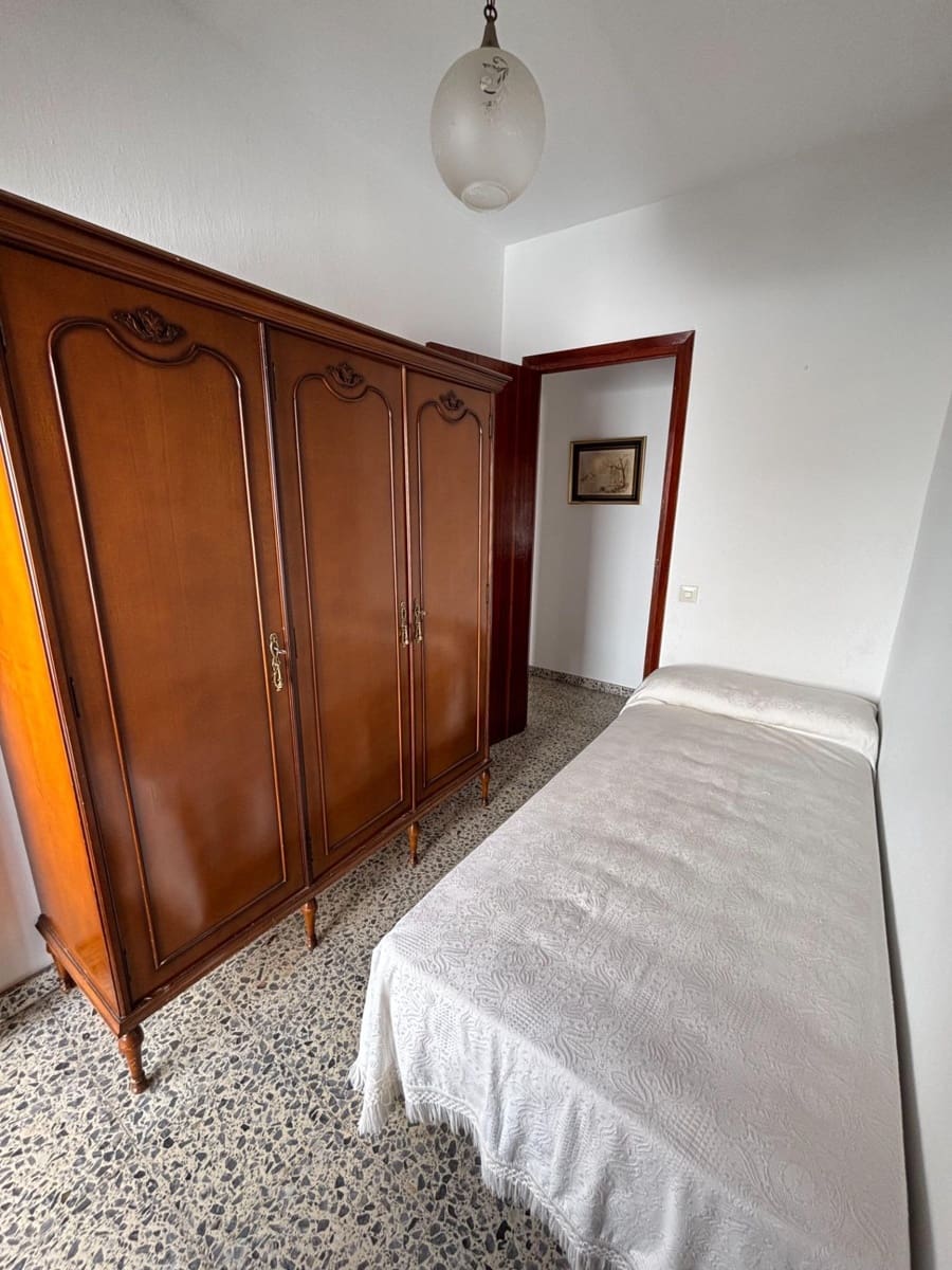 Casa de 3 habitaciones en Estepona en venta - 850.000 € (Ref: 10109748)