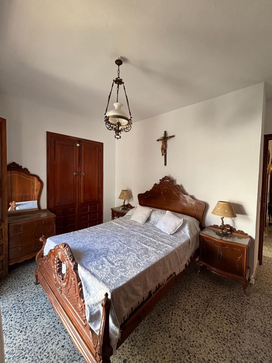 Casa de 3 habitaciones en Estepona en venta - 850.000 € (Ref: 10109748)