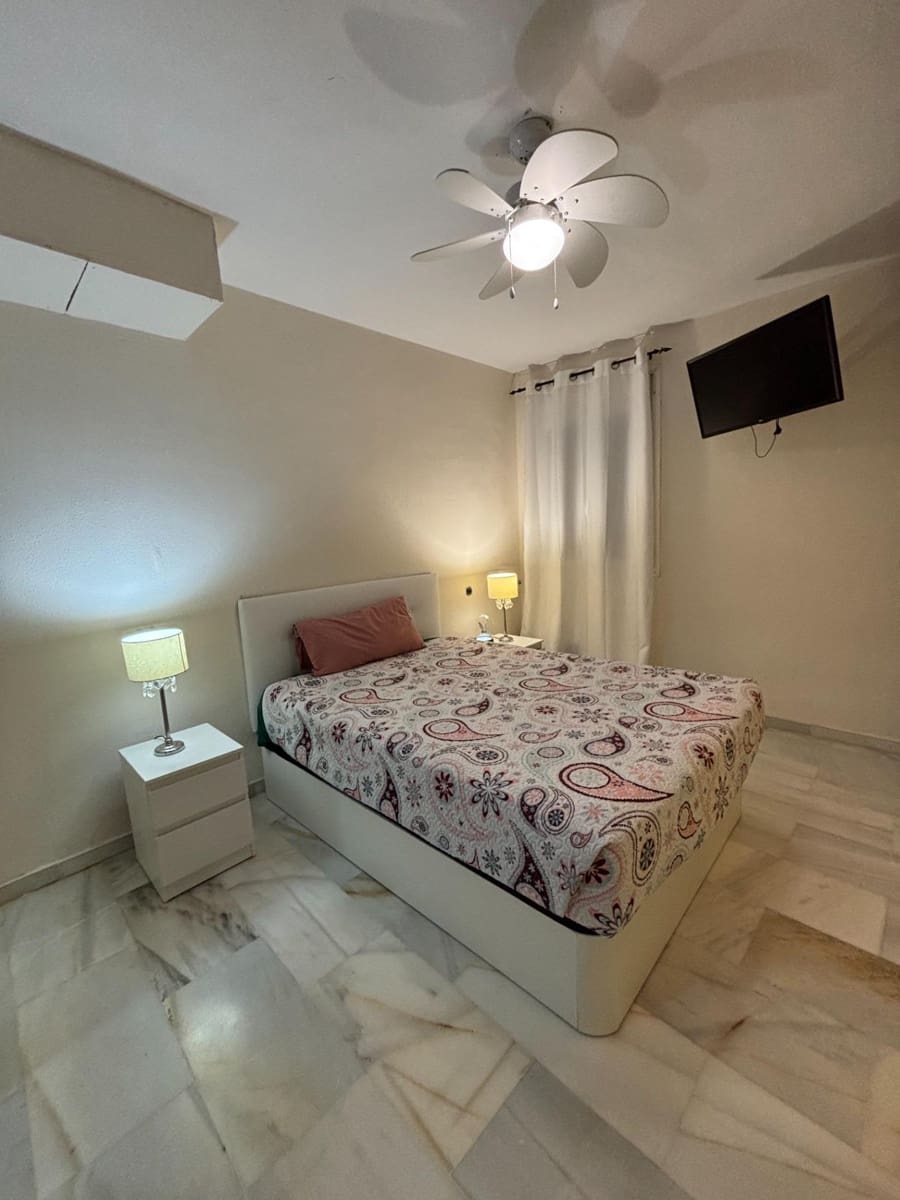 1 Zimmer Apartment zu verkaufen in Estepona mit Pool - 169.900 € (Ref: 10174012)