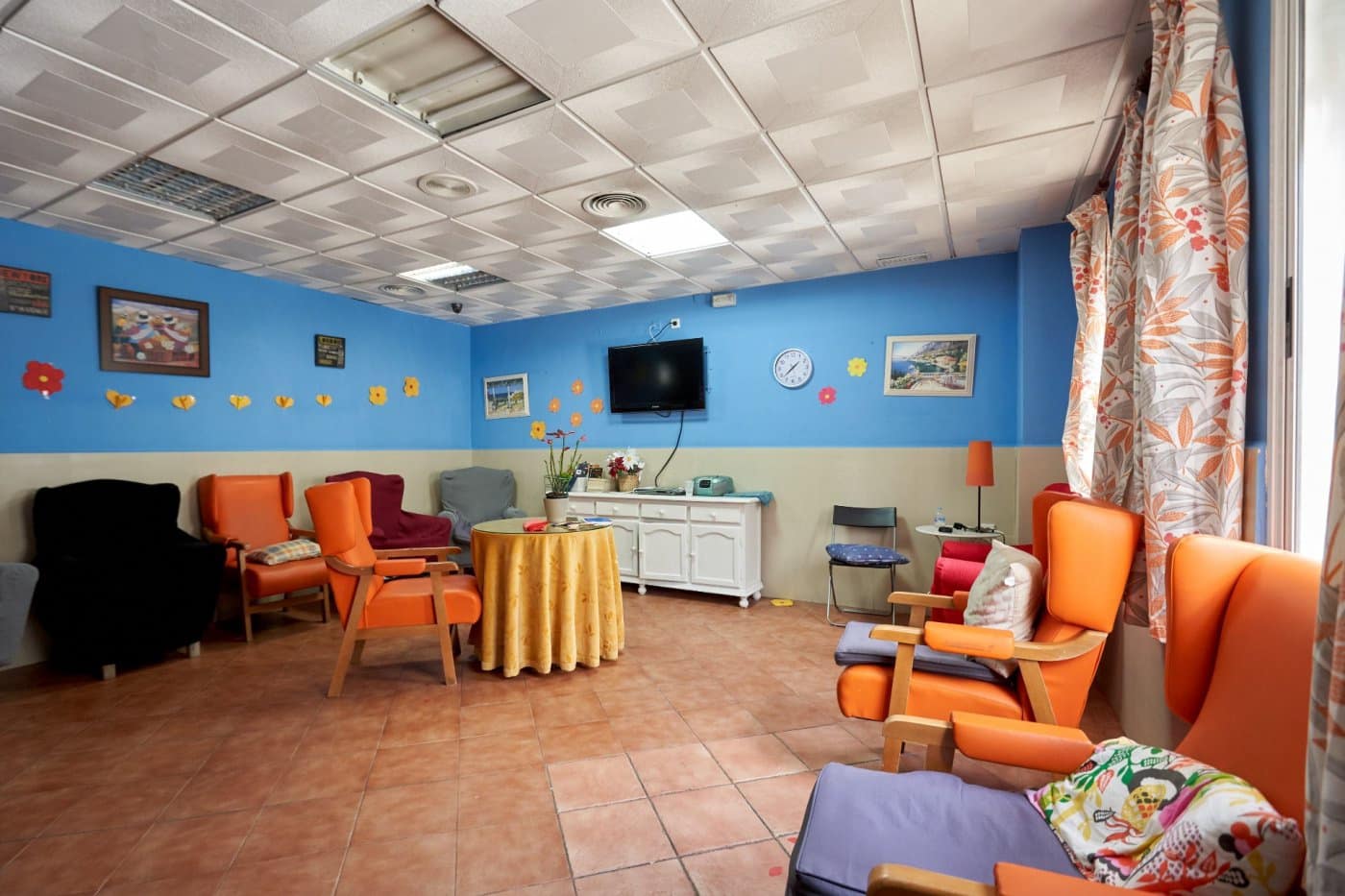 15 bedroom Business for sale in Valencina de la Concepcion - € 901,425 (Ref: 7393880)