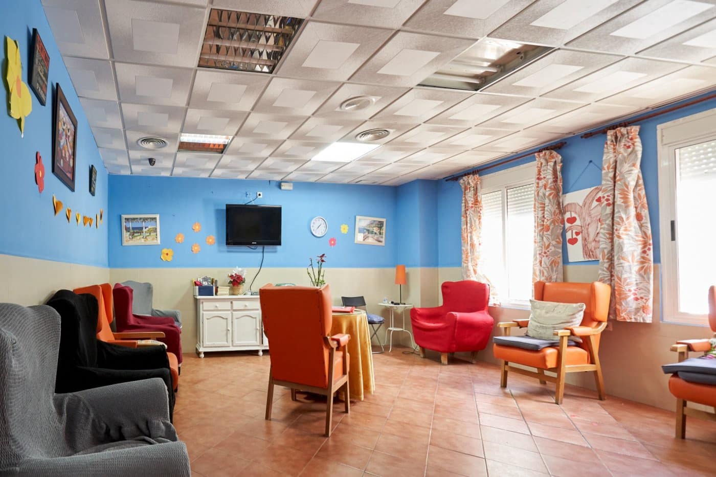 15 bedroom Business for sale in Valencina de la Concepcion - € 901,425 (Ref: 7393880)