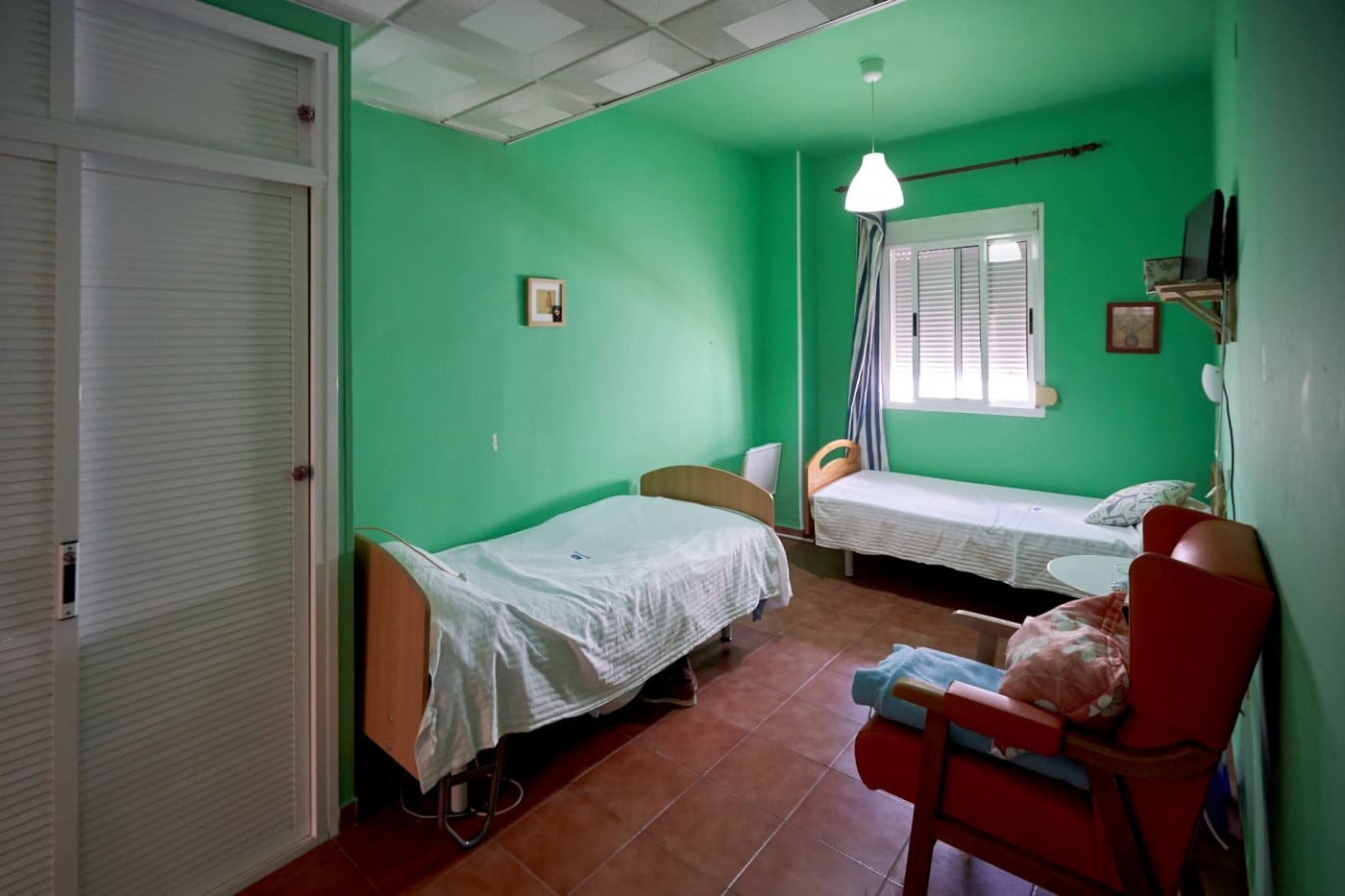 15 bedroom Business for sale in Valencina de la Concepcion - € 901,425 (Ref: 7393880)