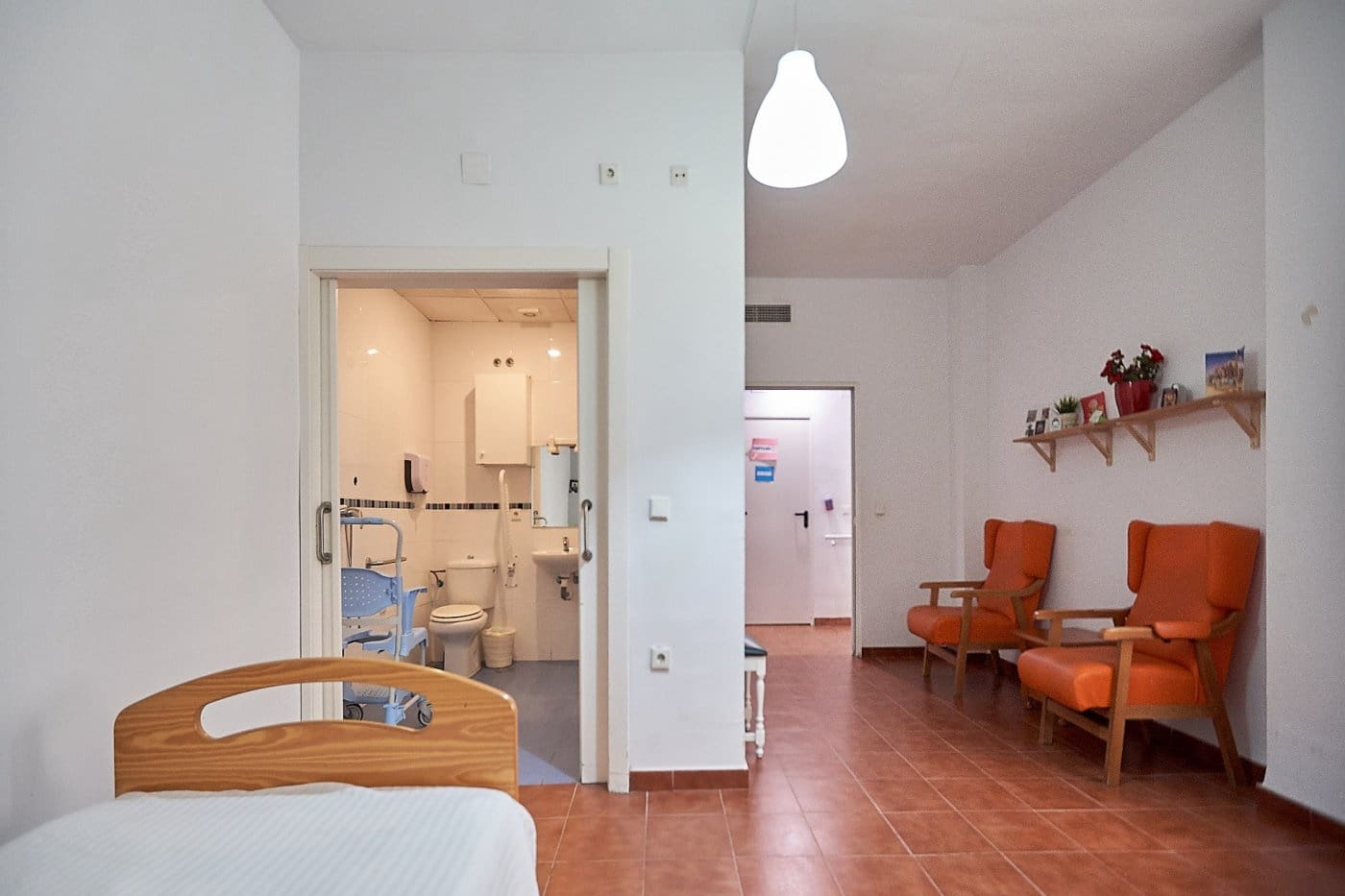 15 bedroom Business for sale in Valencina de la Concepcion - € 901,425 (Ref: 7393880)