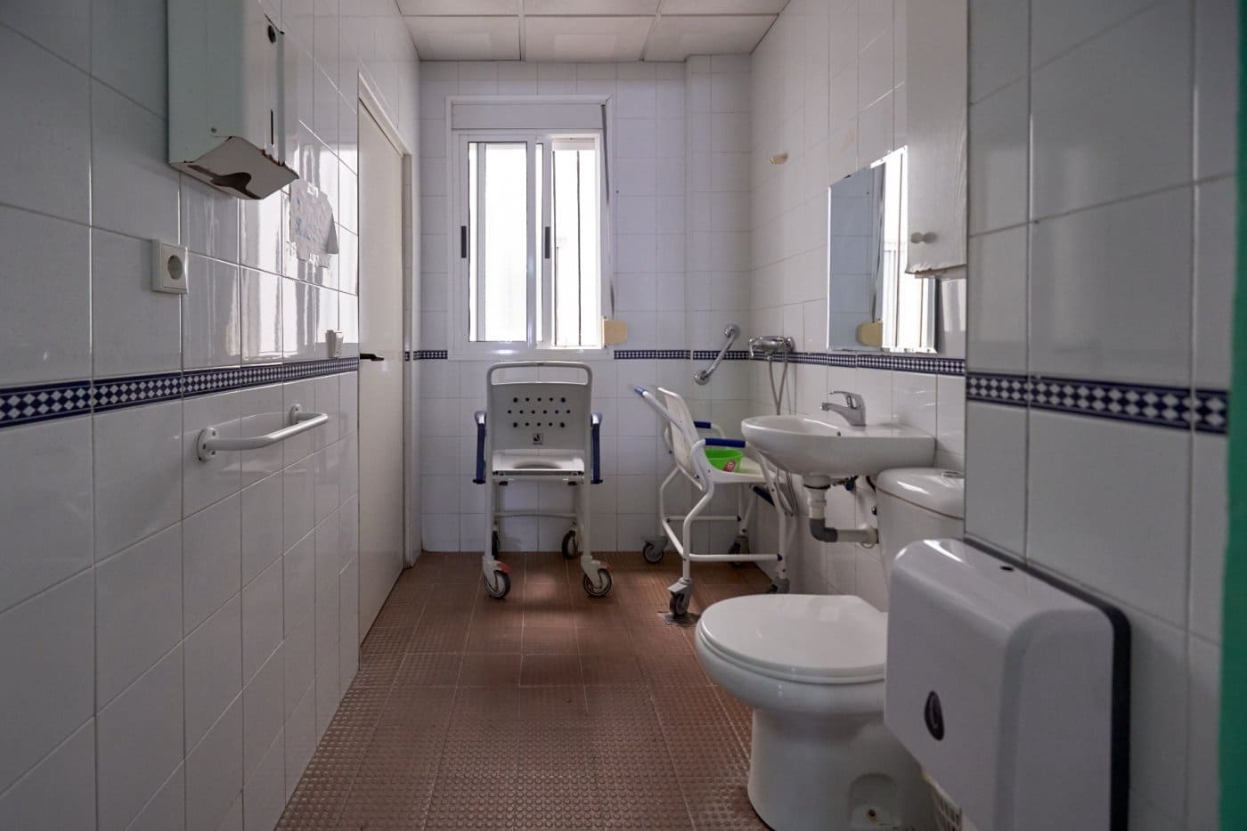 15 bedroom Business for sale in Valencina de la Concepcion - € 901,425 (Ref: 7393880)