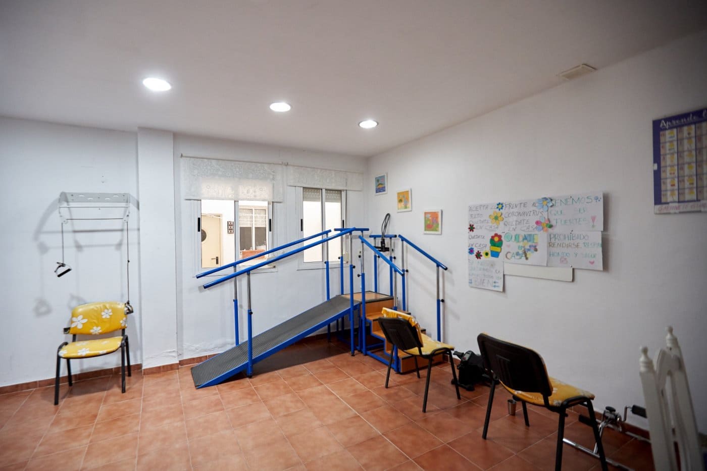 15 bedroom Business for sale in Valencina de la Concepcion - € 901,425 (Ref: 7393880)