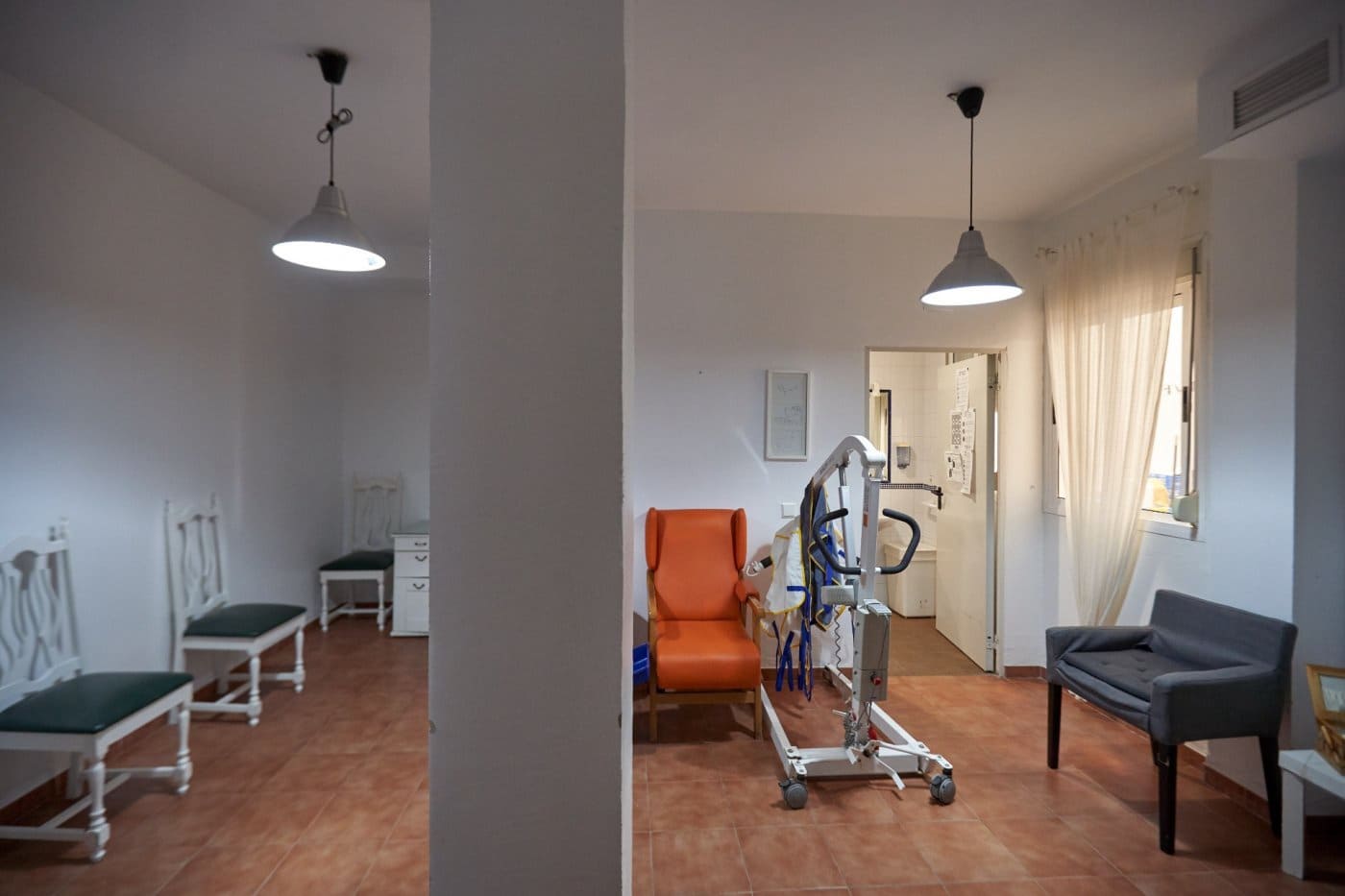 15 bedroom Business for sale in Valencina de la Concepcion - € 901,425 (Ref: 7393880)