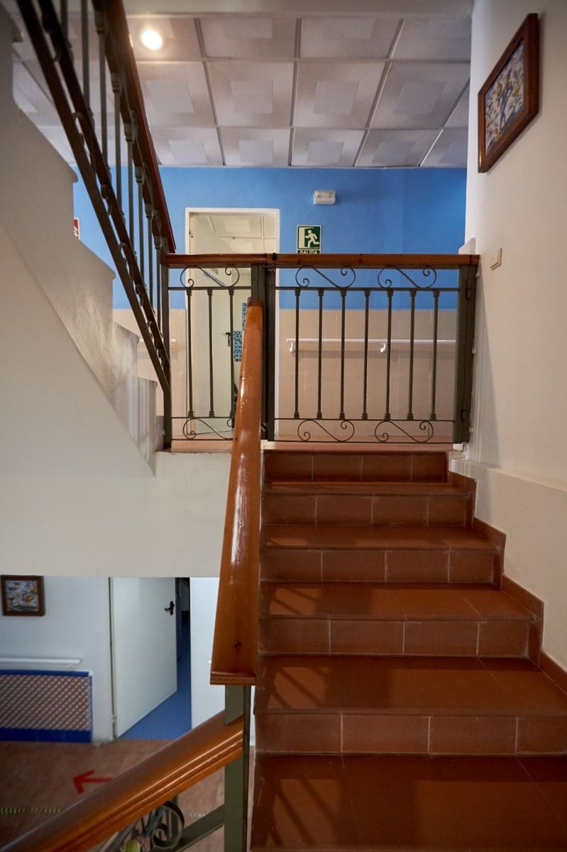 15 bedroom Business for sale in Valencina de la Concepcion - € 901,425 (Ref: 7393880)