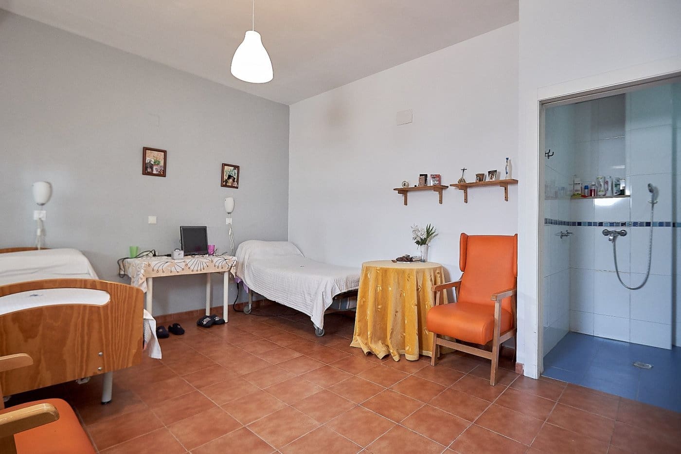 15 bedroom Business for sale in Valencina de la Concepcion - € 901,425 (Ref: 7393880)