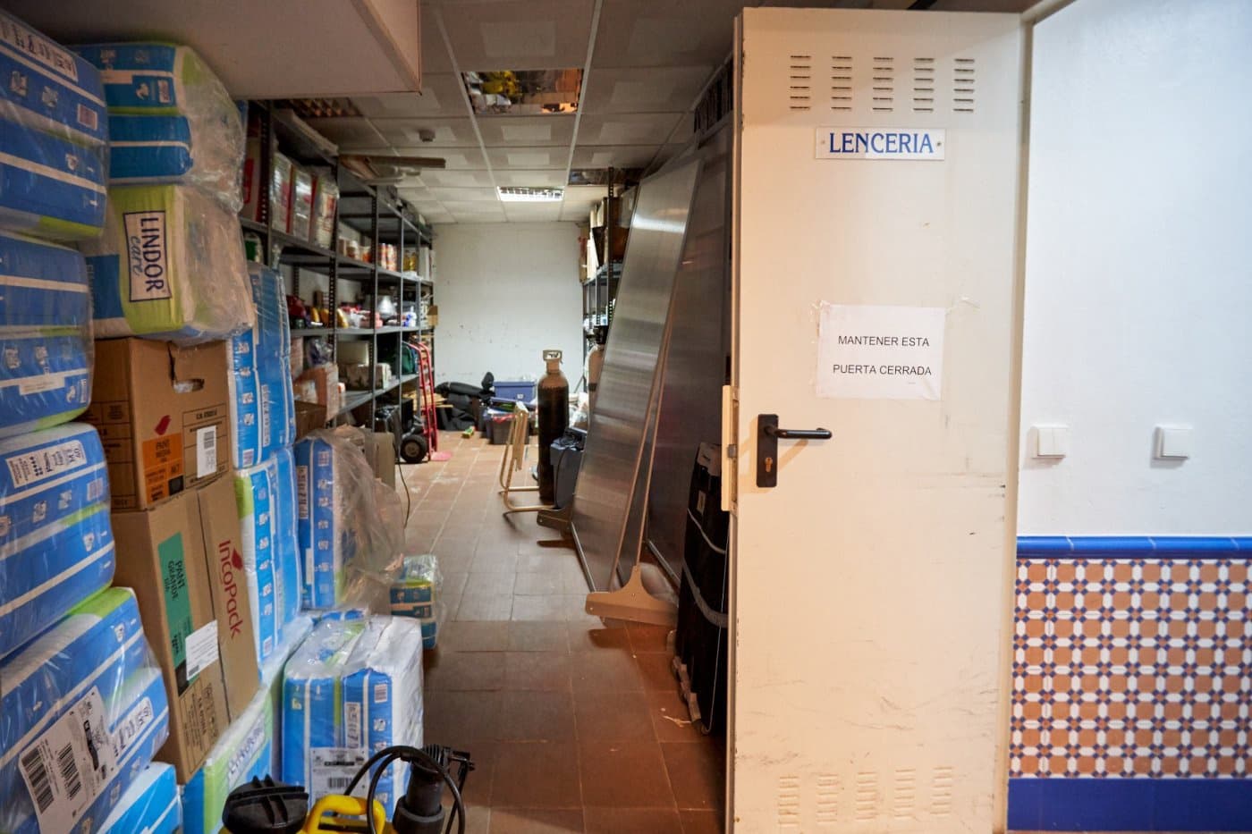 15 bedroom Business for sale in Valencina de la Concepcion - € 901,425 (Ref: 7393880)