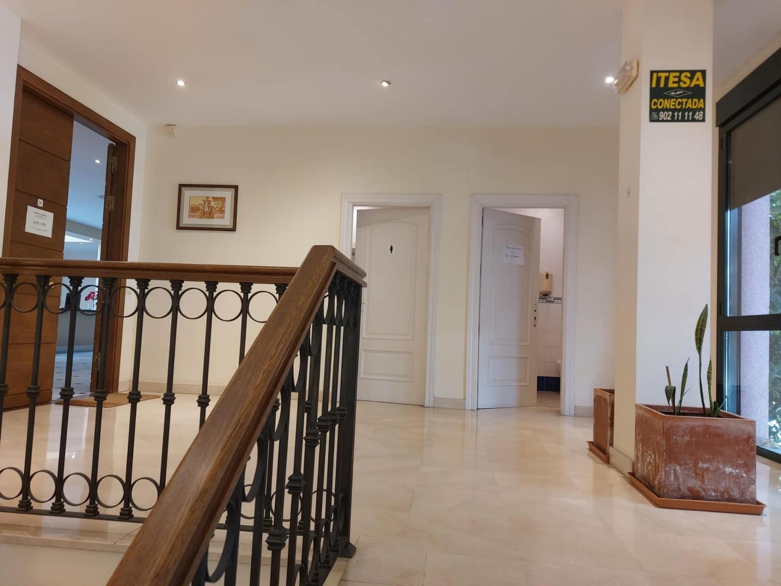 Kommersiell til salgs i El Paraiso - € 3 485 000 (Ref: 8243598)