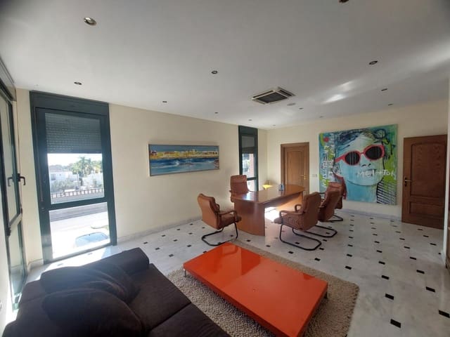 Kommersiell til salgs i El Paraiso, Estepona - € 3 485 000 (Ref: 8243598)