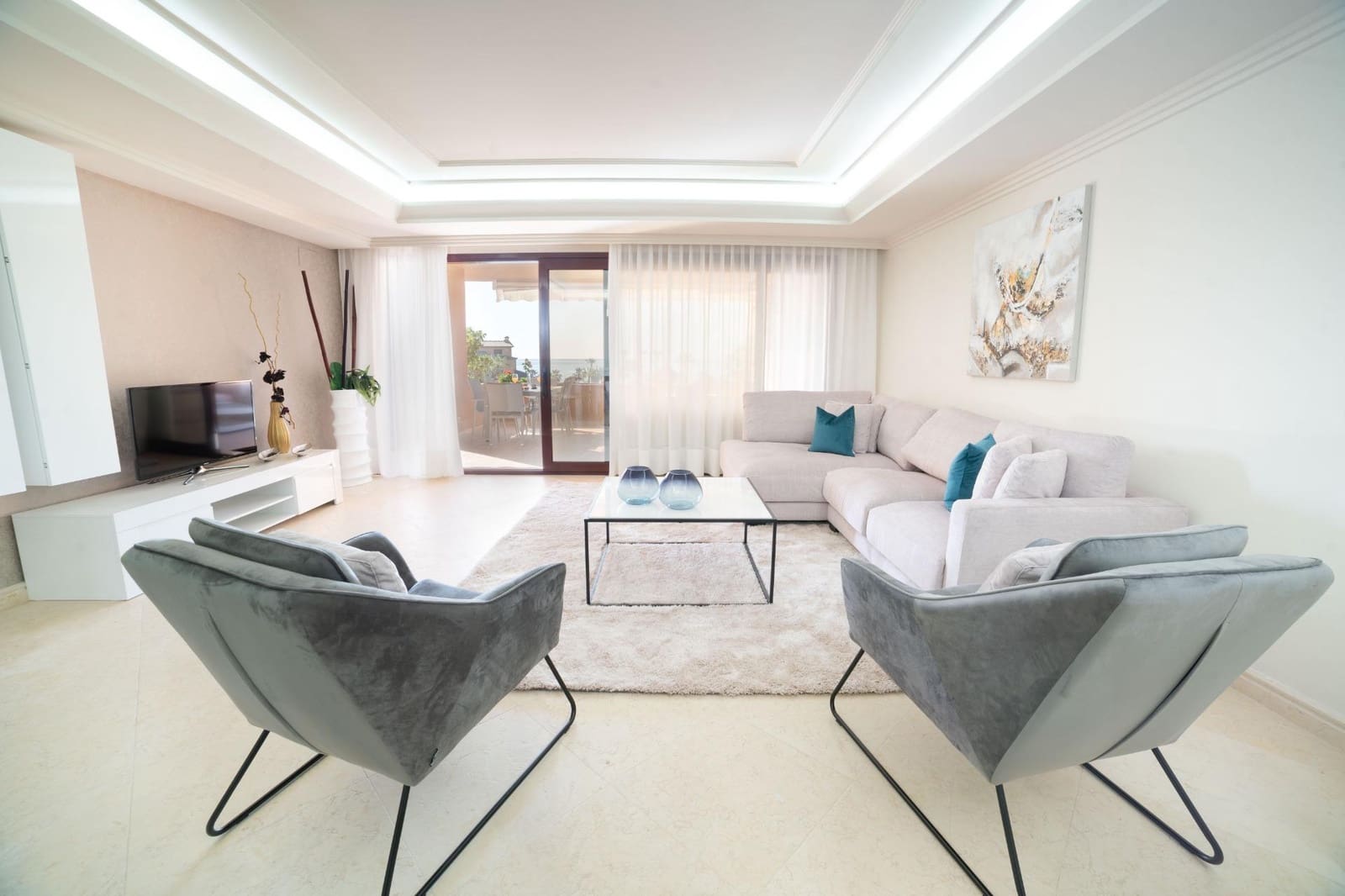 3 sypialnia Apartament na sprzedaż w Estepona z basenem garażem - 1 650 000 € (Ref: 8789455)