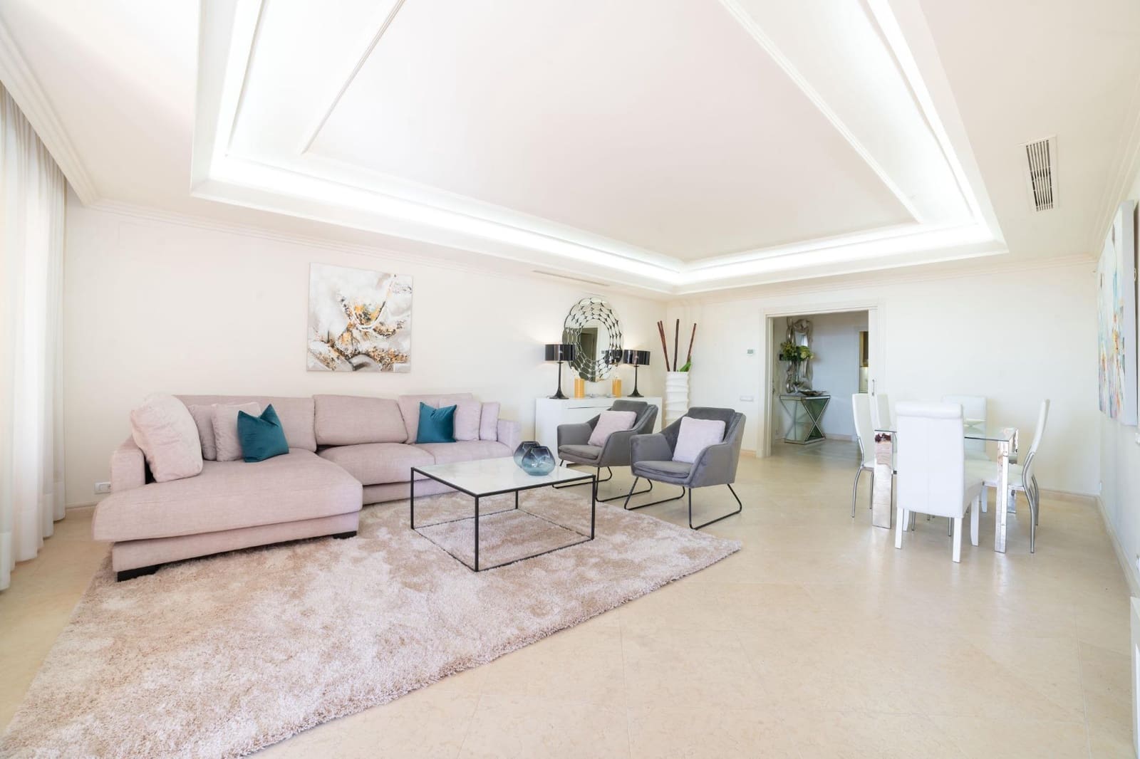 3 sypialnia Apartament na sprzedaż w Estepona z basenem garażem - 1 650 000 € (Ref: 8789455)