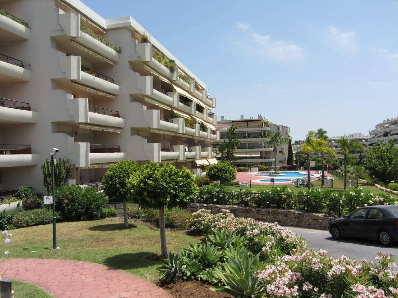 3 soverom Leilighet til salgs i Guadalmina med svømmebasseng garasje - € 535 000 (Ref: 8929020)