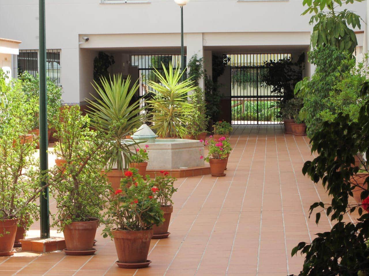 3 soverom Leilighet til salgs i Guadalmina med svømmebasseng garasje - € 535 000 (Ref: 8929020)