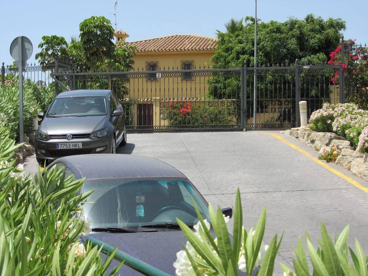 3 soverom Leilighet til salgs i Guadalmina med svømmebasseng garasje - € 535 000 (Ref: 8929020)