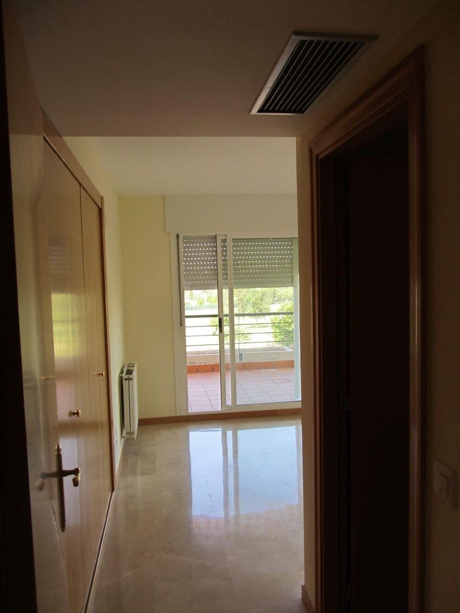 3 soverom Leilighet til salgs i Guadalmina med svømmebasseng garasje - € 535 000 (Ref: 8929020)