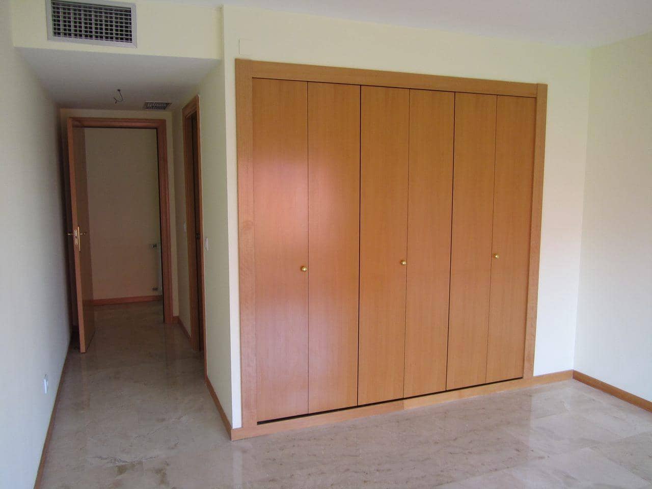 3 soverom Leilighet til salgs i Guadalmina med svømmebasseng garasje - € 535 000 (Ref: 8929020)