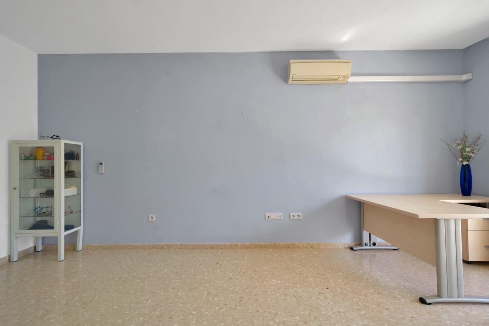 3 bedroom Flat for sale in Estepona with garage - € 439,000 (Ref: 9023242)