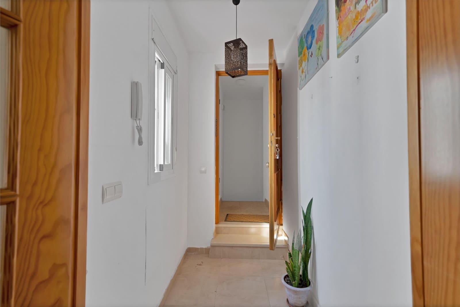 3 bedroom Flat for sale in Estepona with garage - € 439,000 (Ref: 9023242)