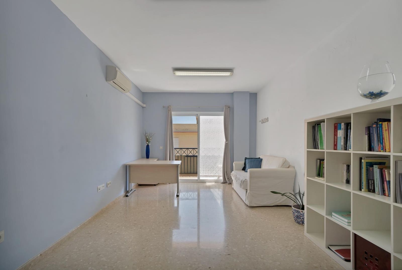 3 bedroom Flat for sale in Estepona with garage - € 439,000 (Ref: 9023242)