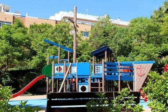 3 bedroom Flat for sale in Estepona with garage - € 439,000 (Ref: 9023242)