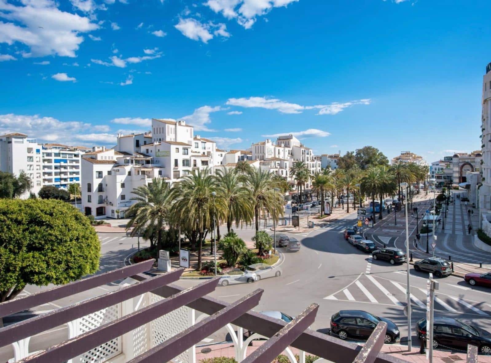 2 bedroom Apartment for sale in Marbella with pool garage - € 850,000 (Ref: 9059348)